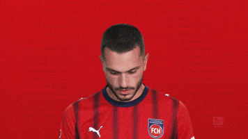 Look Up Fc Heidenheim GIF by Bundesliga