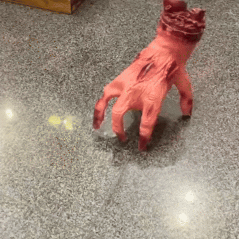 Halloween Terror GIF by Cómpralo en Casa