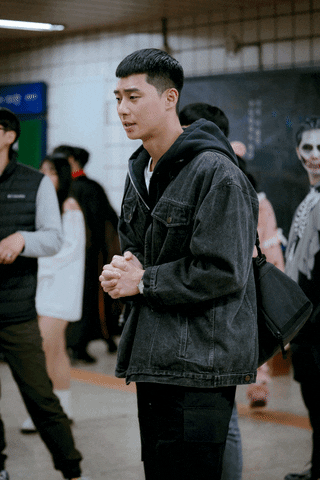 oanhsumin giphyupload GIF