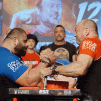 Veepkalell armwrestling levan devon larratt denis cyplenkov GIF