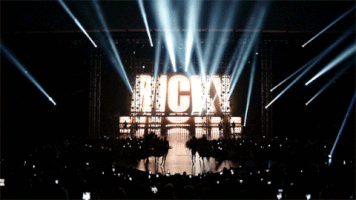 ricky martin GIF by VH1