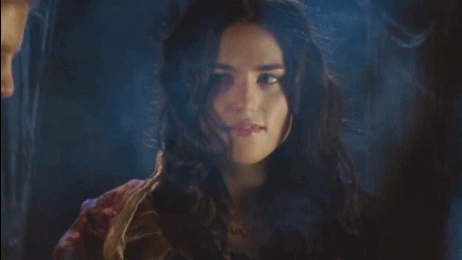 morgana pendragon GIF