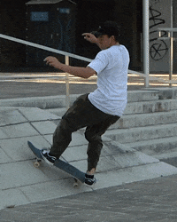 Satisfying France GIF by Pizza Skateboards
