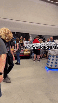Performance Walking Bread GIF by Alex Boya