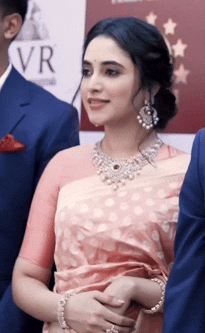 trends_priyankamohan  GIF