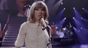 taylor swift dancing GIF