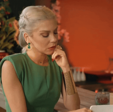 Didem Waiting GIF