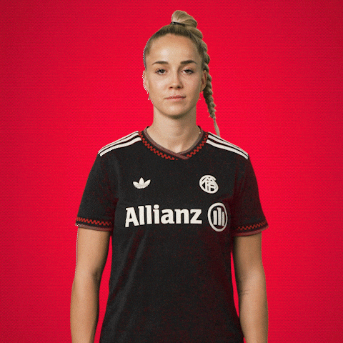Football Soccer GIF by FC Bayern Women