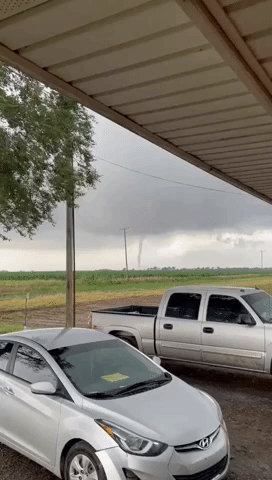 Funnel Cloud Spotted in East-Central Arkansas During Severe Thunderstorm
