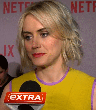 taylor schilling GIF