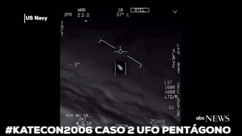 Katecon2006 giphygifmaker katecon2006 pentagon ufo extraterrestres son demonios GIF