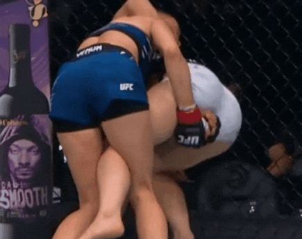 giphy.gif