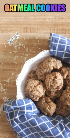 bitesnpiecesco giphygifmaker giphyattribution yum dessert GIF