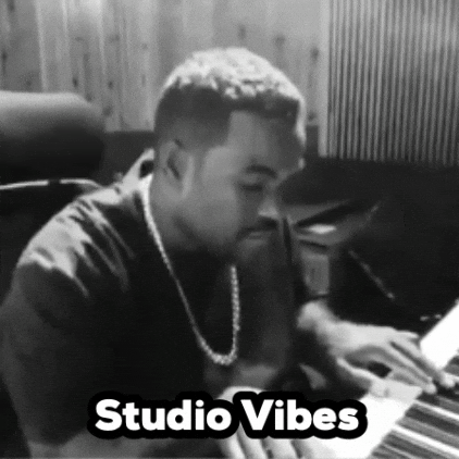 Vibes Vibing GIF by alienzalive