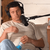 Chefnickdigiovanni help yikes Ohgod nickdigiovanni GIF