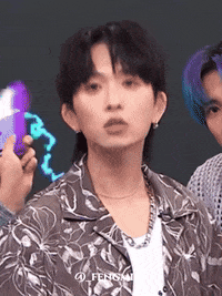 邱鋒澤 GIF