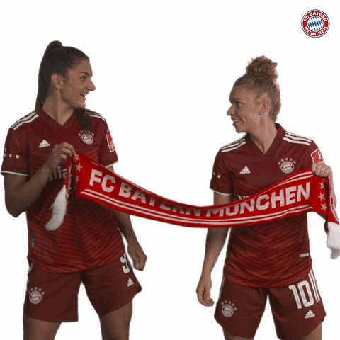 Linda Dallmann Dancing GIF by FC Bayern Women