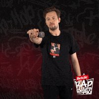 Freestyle Mic Drop GIF by Betclic Polska