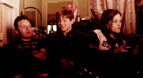 cameron monaghan GIF