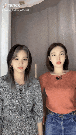 kpoopshiz giphyupload GIF