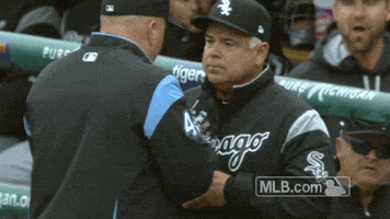 it wasnt me rick renteria GIF by MLB