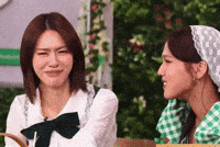 Emibonniegrabfood GIF