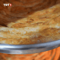 Hungry Cake GIF by TRT