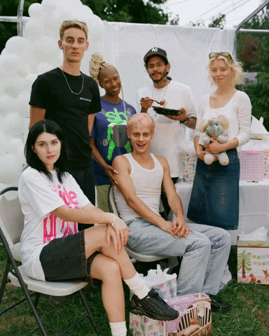 Party Friends GIF by sh idea program