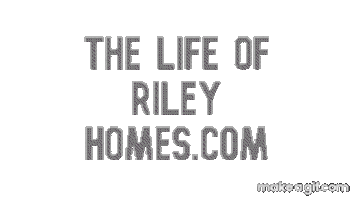 Thelifeofrileyhomes giphyupload Sticker