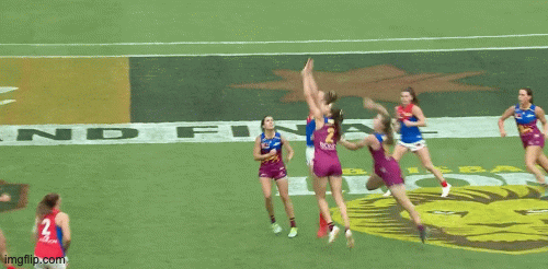 deesgifs22 giphyupload GIF