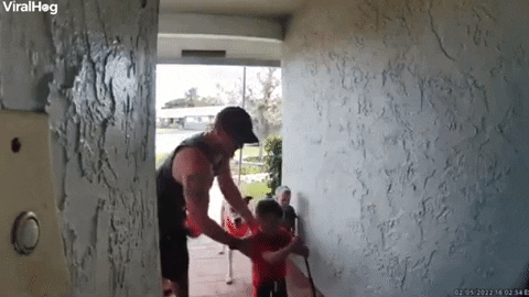 Dad Helps Kids Move Iguana GIF by ViralHog