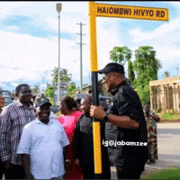 Mzee GIF