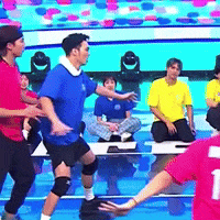 五堅情 GIF