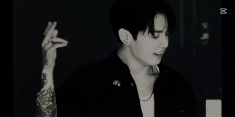 memahalanezy giphycreatortest jungkook jeonjungkook jklive GIF