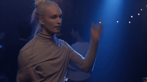 giphy.gif