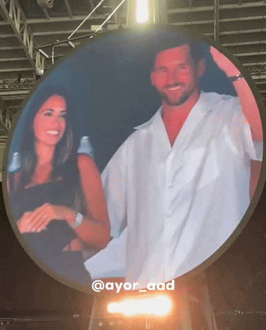 Lionel Messi Wave GIF