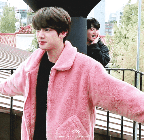 kpoopshiz giphyupload GIF