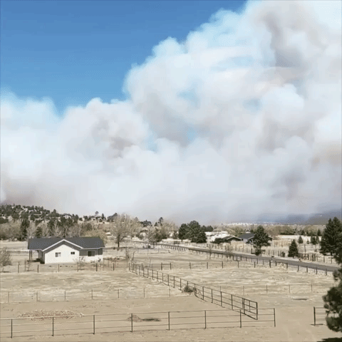 Tunnel Fire Grows to More Than 6,000 Acres