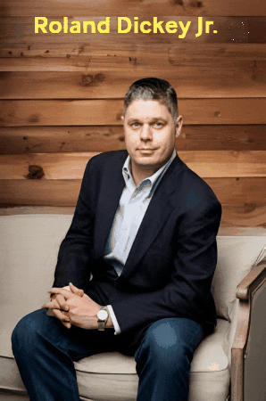 rolanddickeyjr0 giphygifmaker giphyattribution GIF