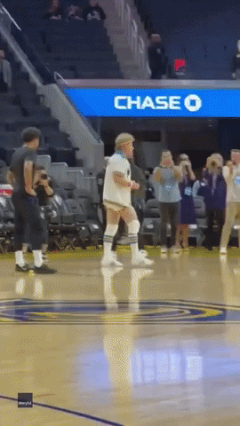 Golden State Warriors Nba GIF by Storyful
