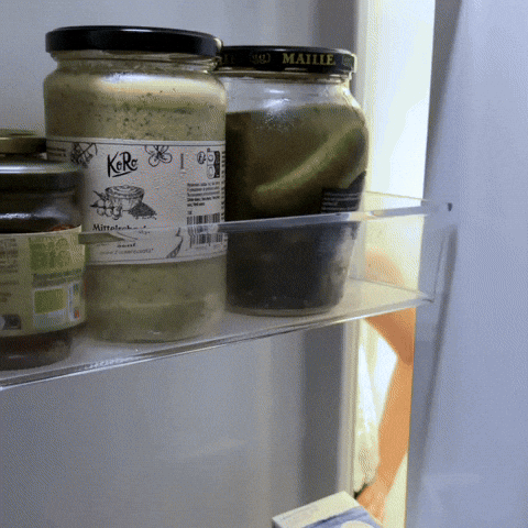 Cheh Dans Ta Face GIF