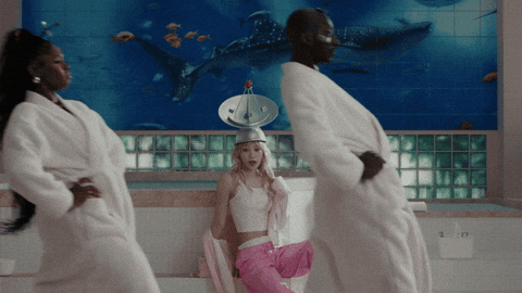 addamakpop giphyupload crazy le sserafim chaewon GIF