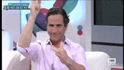 CMM_es amor san valentin cupido flechas GIF
