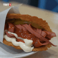 Hungry Night GIF by TRT