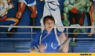 Jackie Chan vestido de Chun Li