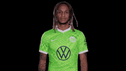 Look Here Reaction GIF by VfL Wolfsburg