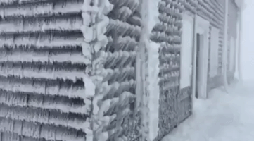 Man Spends a Week on Frozen Mount Washington