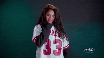 Latina Reaction GIF by Music Choice