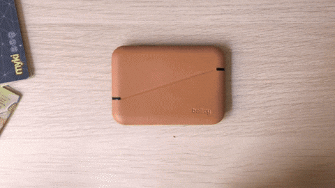 Wallet Bellroy GIF by Bearandbear.com