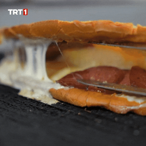 Hungry Breakfast GIF by TRT